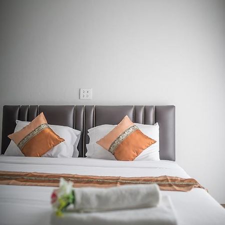 Retro Twin Home @Maesot Mae Sot Luaran gambar